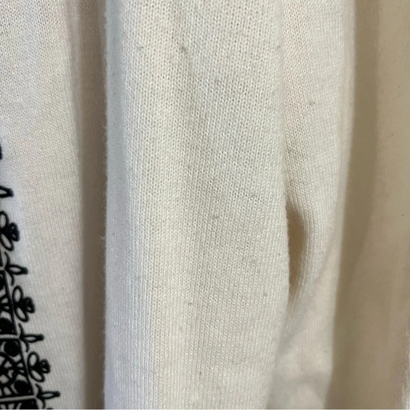 Sag Harbor Cream and Black Sweater Plus Size 3X Embroidered Sequins Embellished - Picture 8 of 9